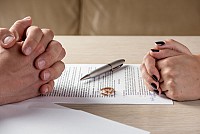 Mất giấy đăng ký kết hôn có ly hôn được không? Thủ tục ra sao?
